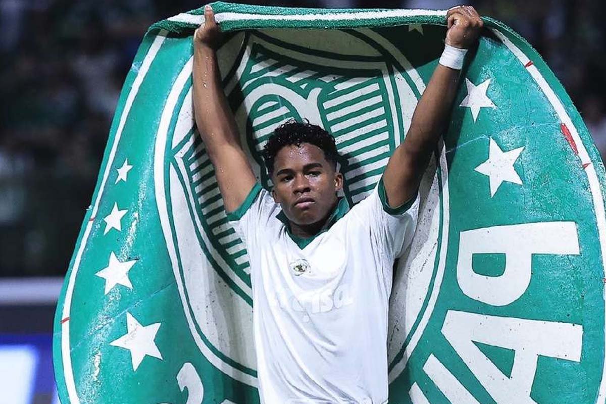 Endrick marca, Palmeiras vence e enfrenta o Santos na final do Paulistão